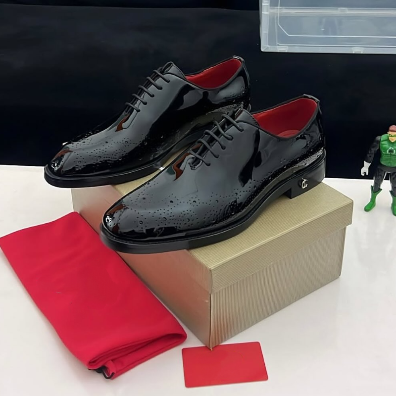 Men's Patent Leather Oxford Shoes with Red Lining