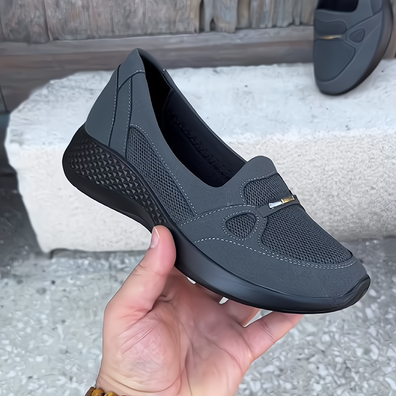 Fashionable mesh breathable women's casual shoes