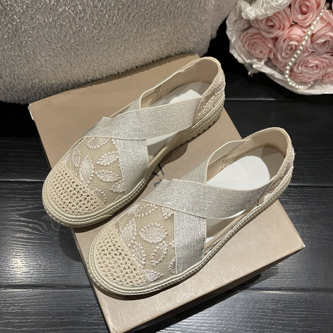 Chanel-style Cross-strap Gauze Soft-soled Shoes