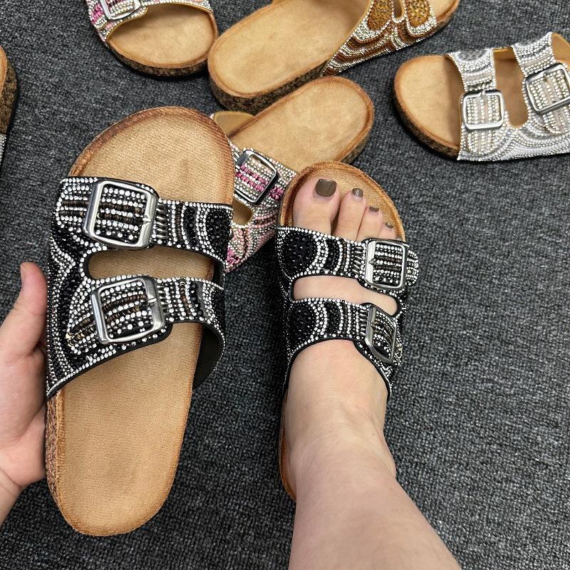 Double Buckle Drilled Face Ethnic Style Flat Slippers