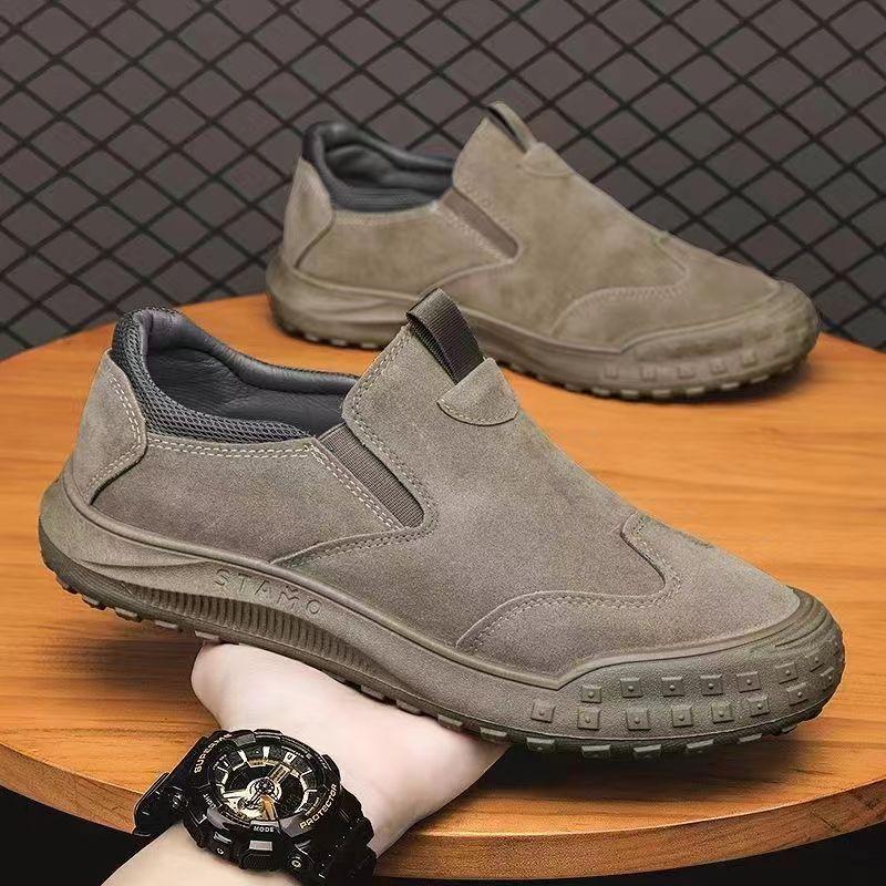 Outdoor non-slip and wear-resistant soft-soled casual shoes