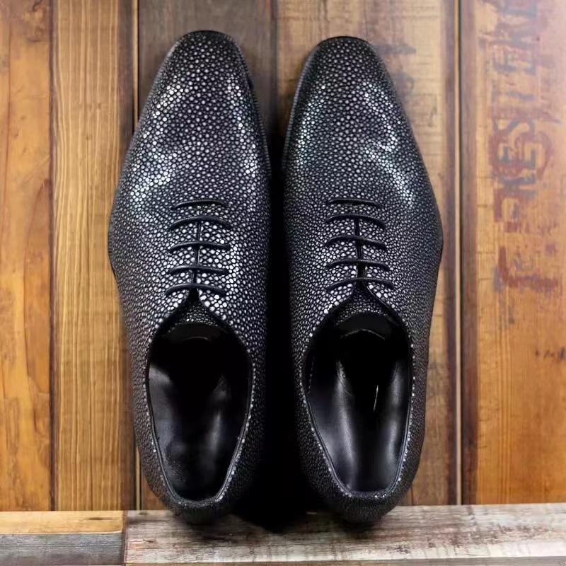 Handmade pearl men's leather shoes