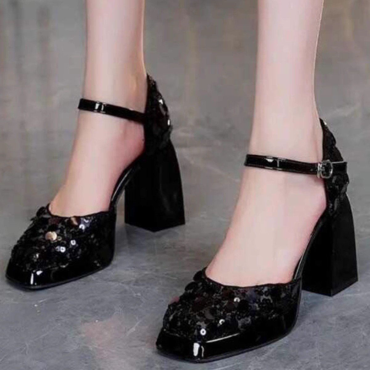 Sequin Fashion Square-toe High Heels