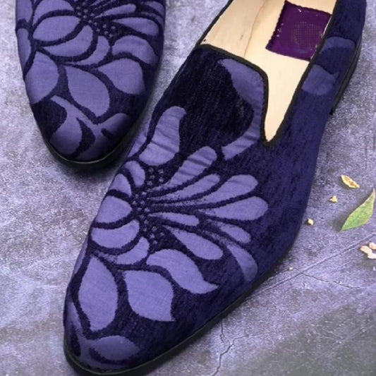 Fashionable purple nubuck pattern leather shoes