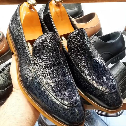 High-end pleated men's leather shoes