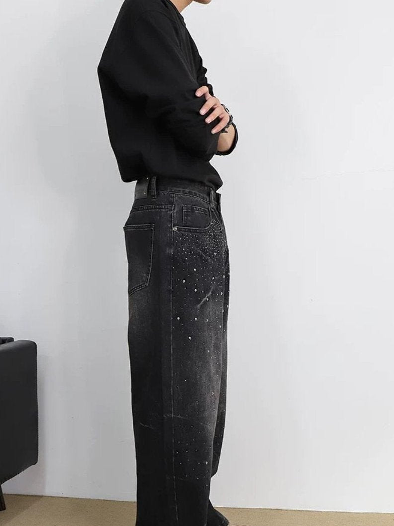 High-quality sparkling baggy trousers