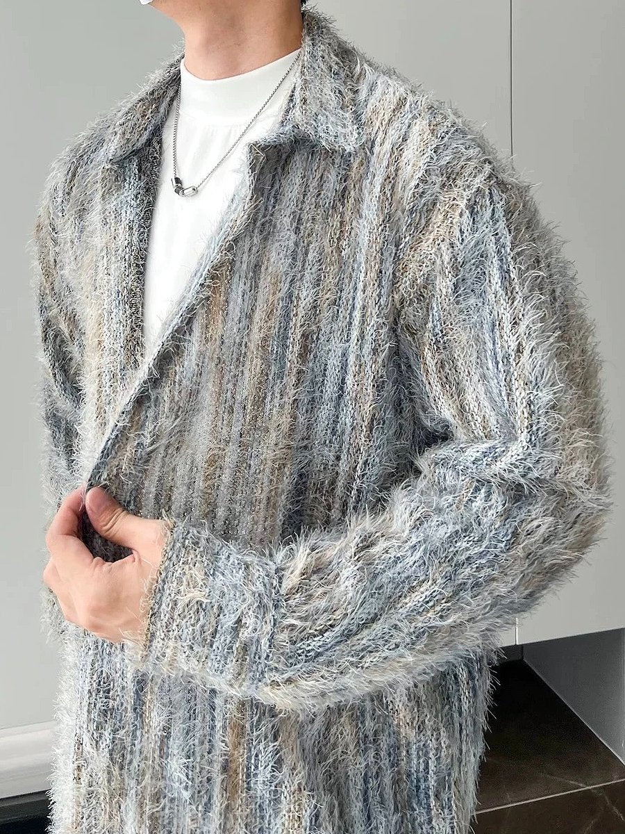 Loose-fitting plush knitted jacket