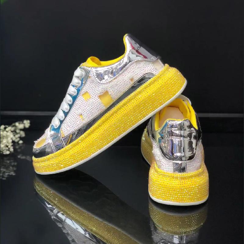 Men's casual shoes with a colorful diamond platform