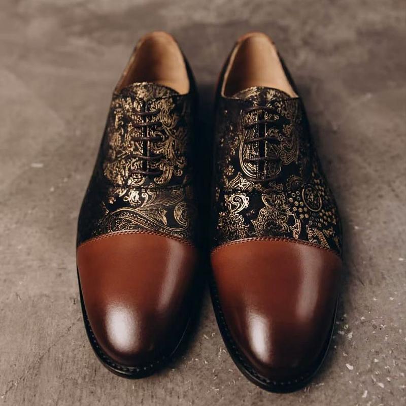 Light luxury pattern British style leather shoes