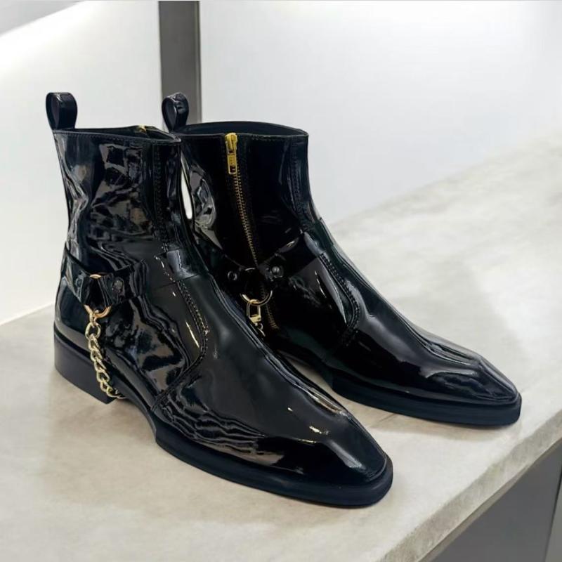 Shiny metal chain fashion men's boots