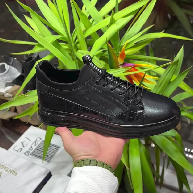 Shiny leather platform casual shoes