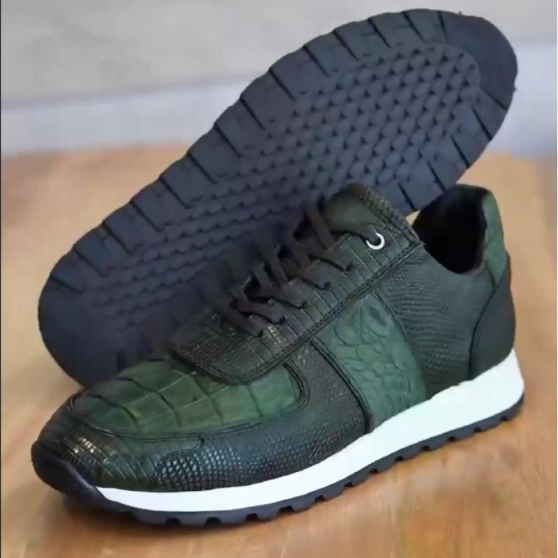 Comfortable, breathable crocodile-print sneakers