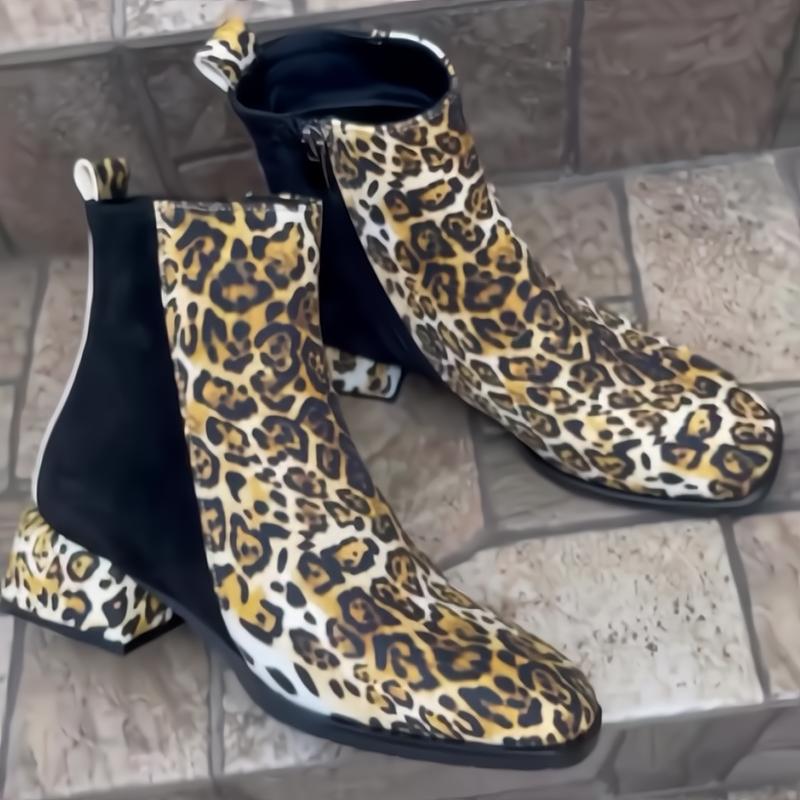 Leopard-print panelled pointed-toe mid-rise boots