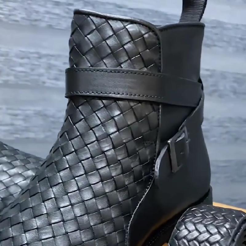 Braided panels for casual fashion men's boots