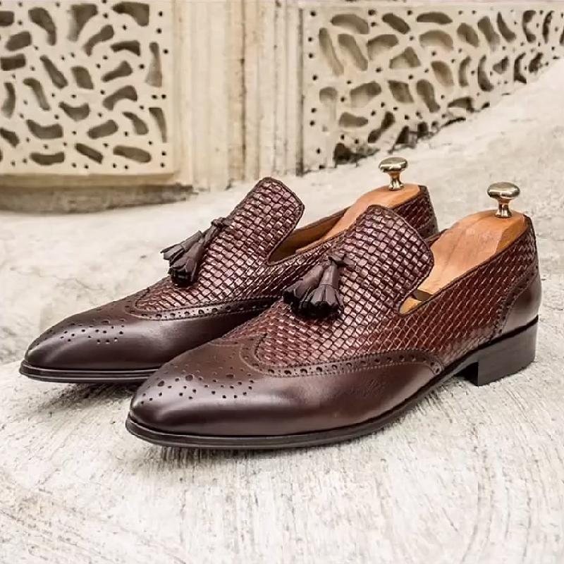 Carved weave British style men's casual shoes