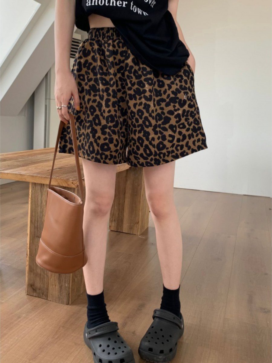 Summer Retro Street-style Leopard-print Straight Shorts