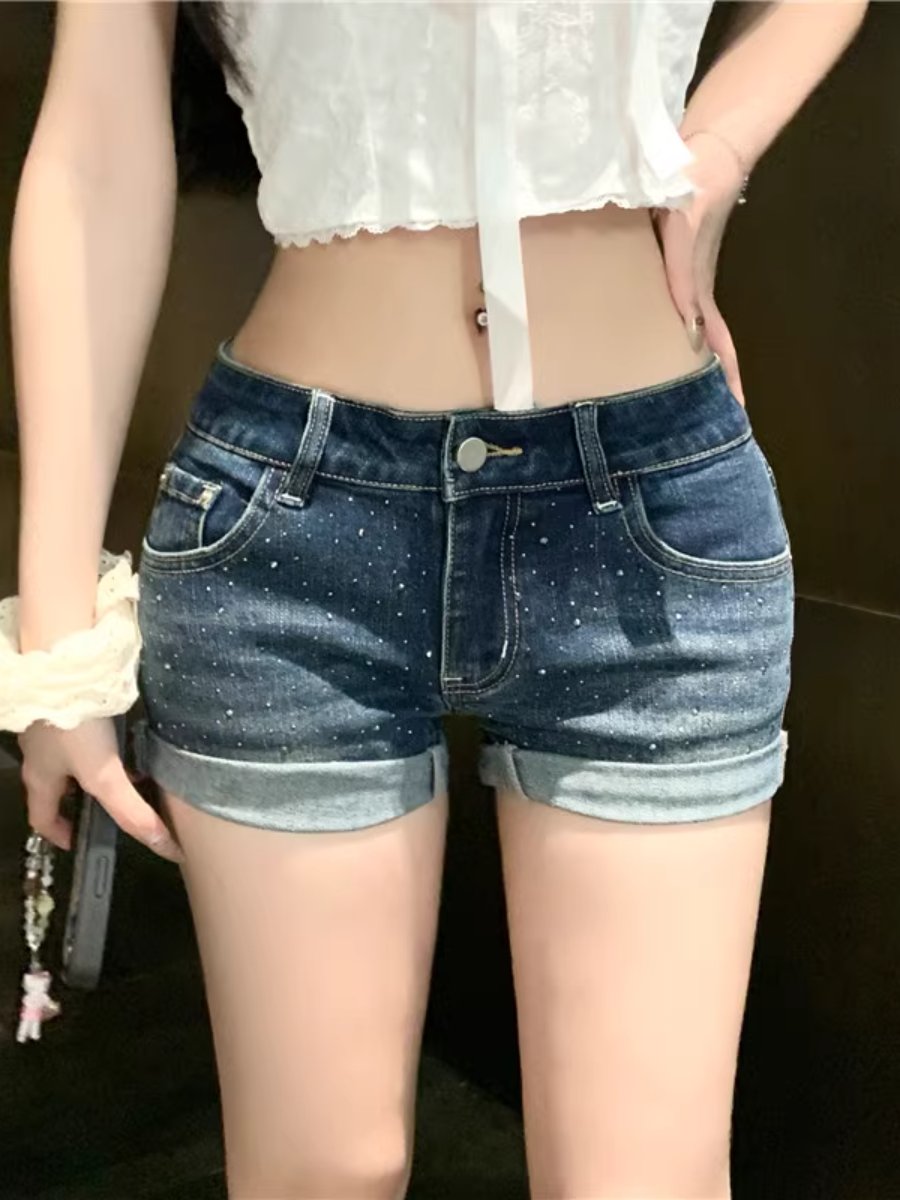 Sexy Retro Hot Rhinestone Turn-up Denim Shorts