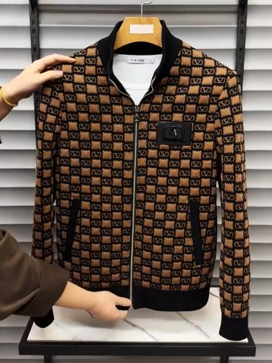 Men's jacket with a light luxury floral pattern