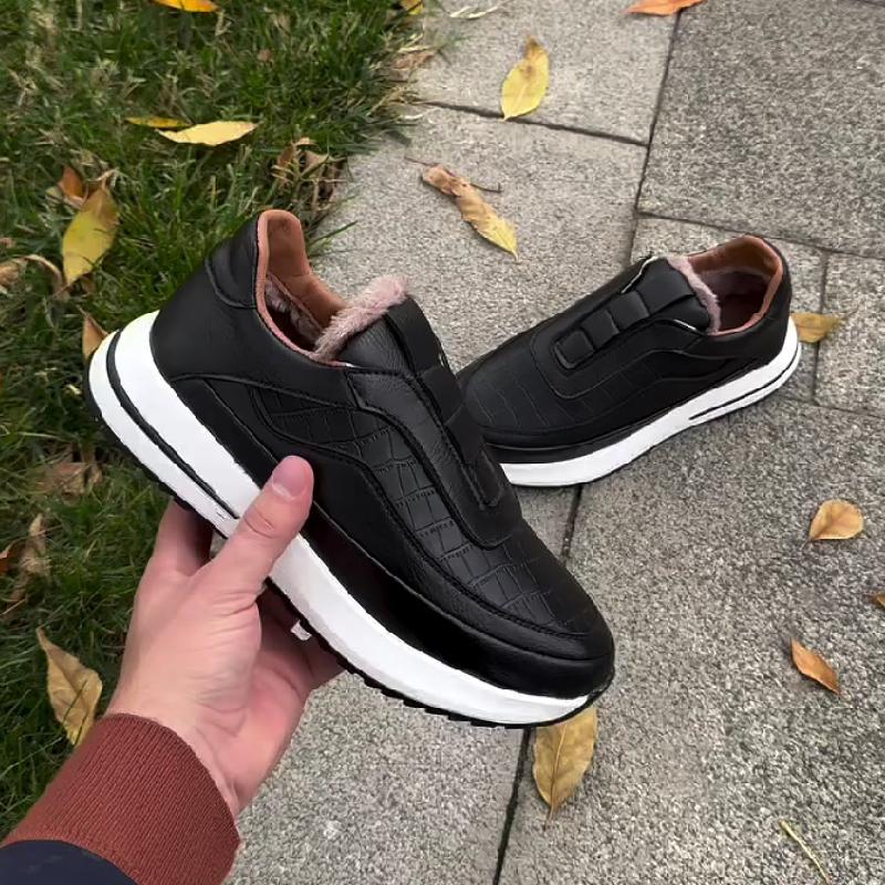 Velvet leather soft-soled casual shoes