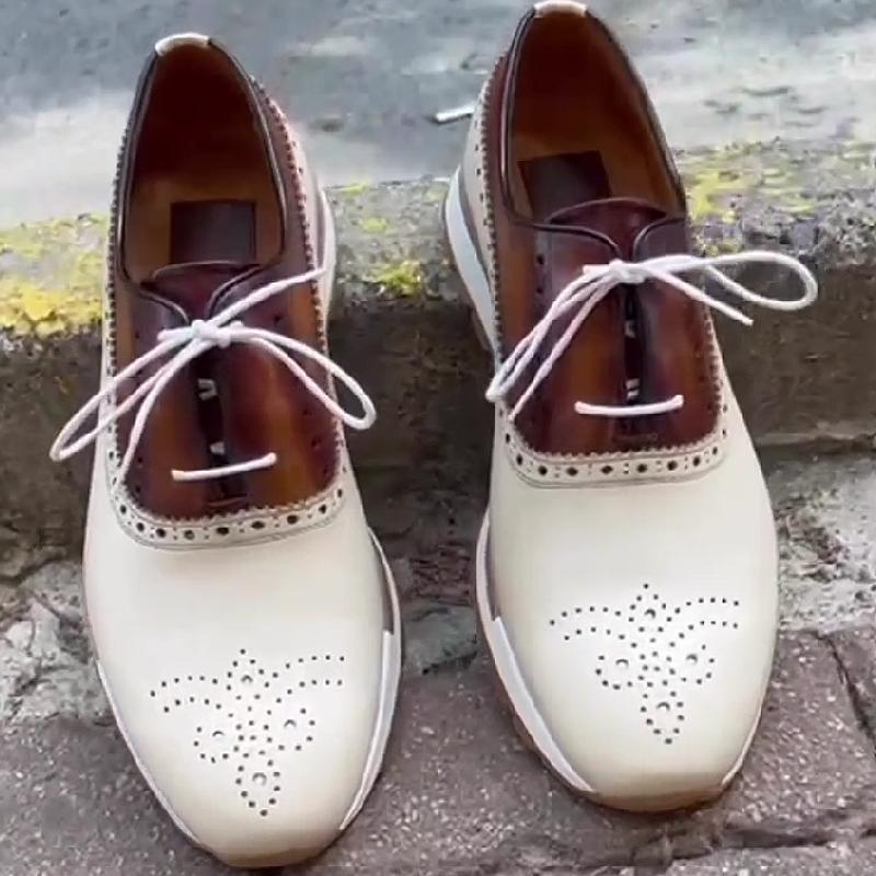 Vintage carved British casual men's shoes