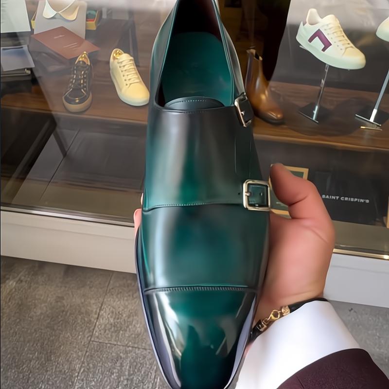 Business shoes with green metal buckles