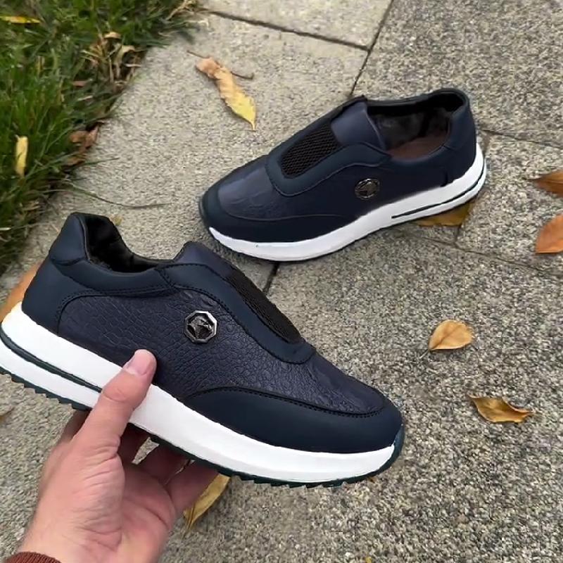 Velvet leather soft-soled casual shoes