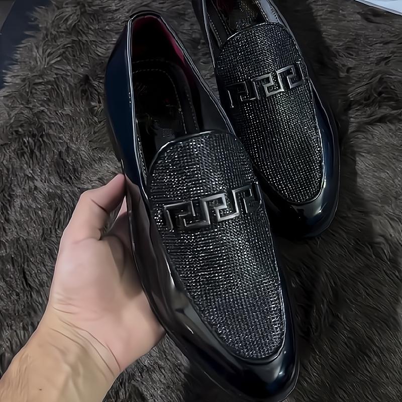 High-end shiny light luxury business leather shoes