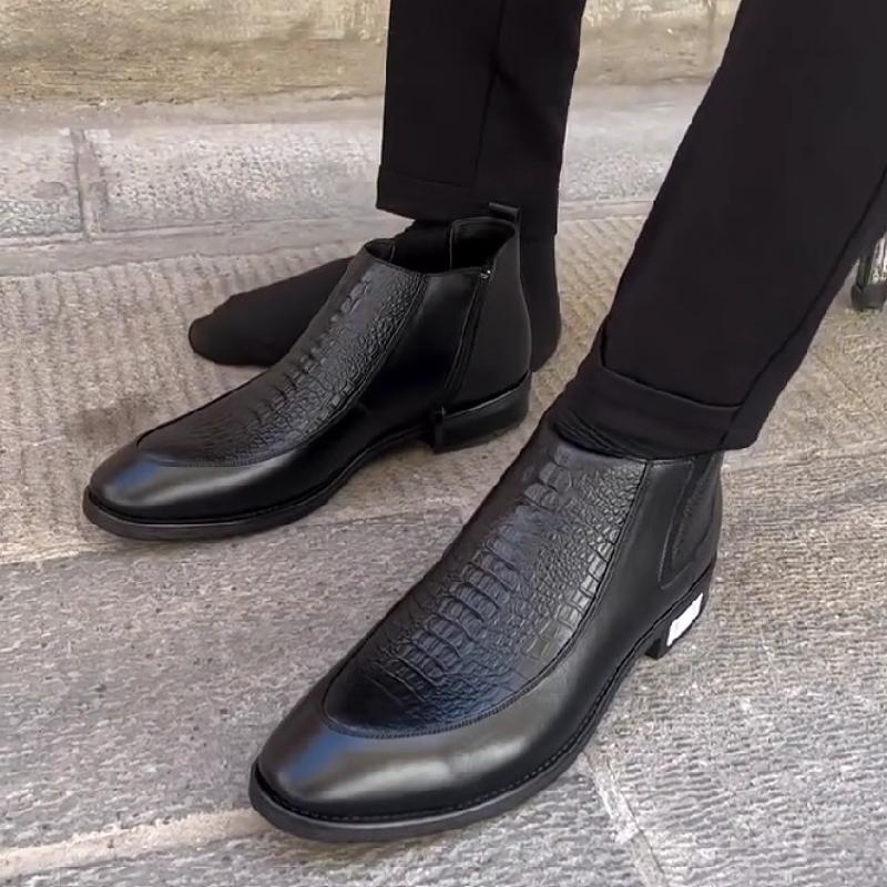 Men's cowboy boots with three-color panels