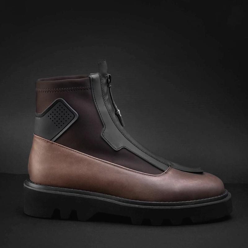 Leather men's boots with zipper