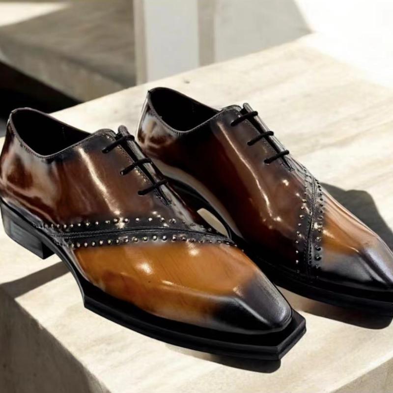 Men's British leather shoes with a sense of design