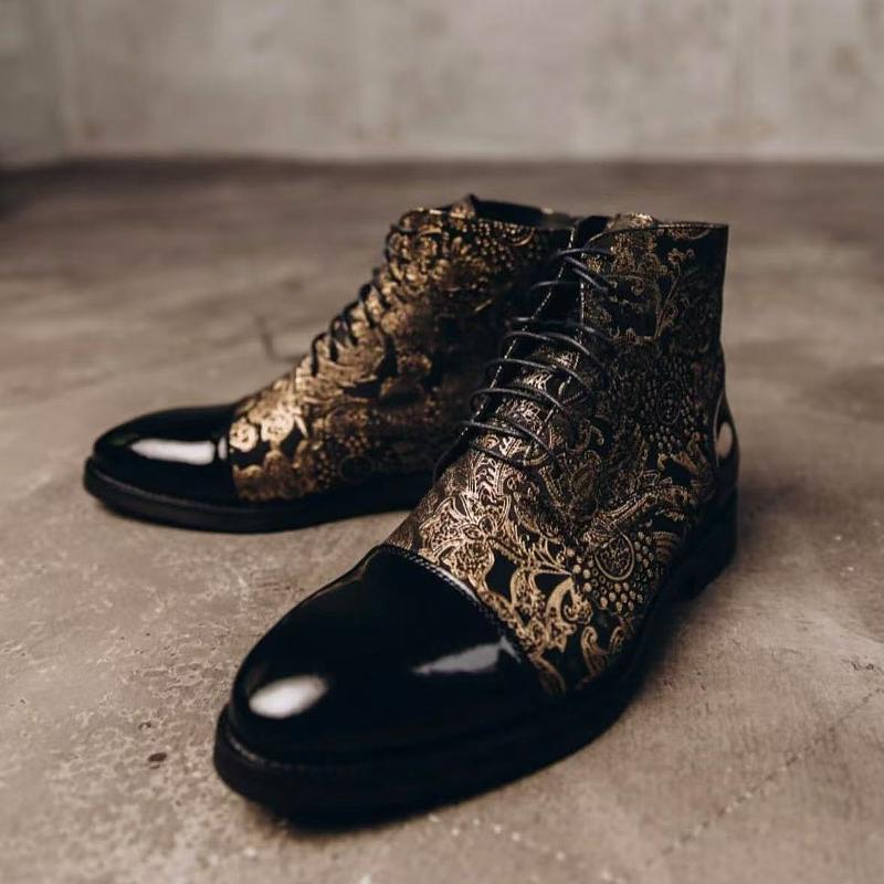 High-quality patterned shiny men's boots