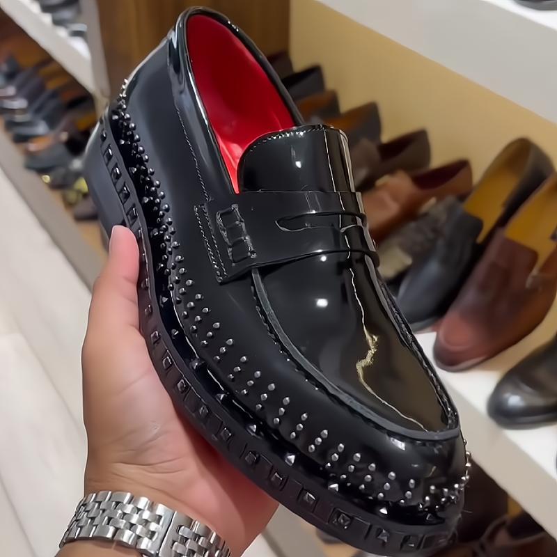 Niche willow studded casual English leather shoes