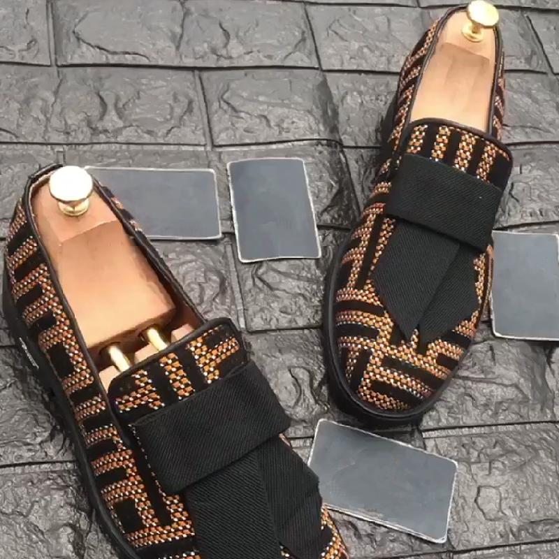 Light luxury patterned men's leather shoes