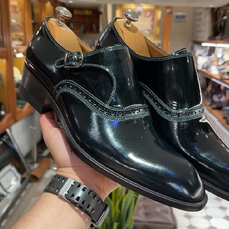 Shiny single-buckle stylish casual men's shoes